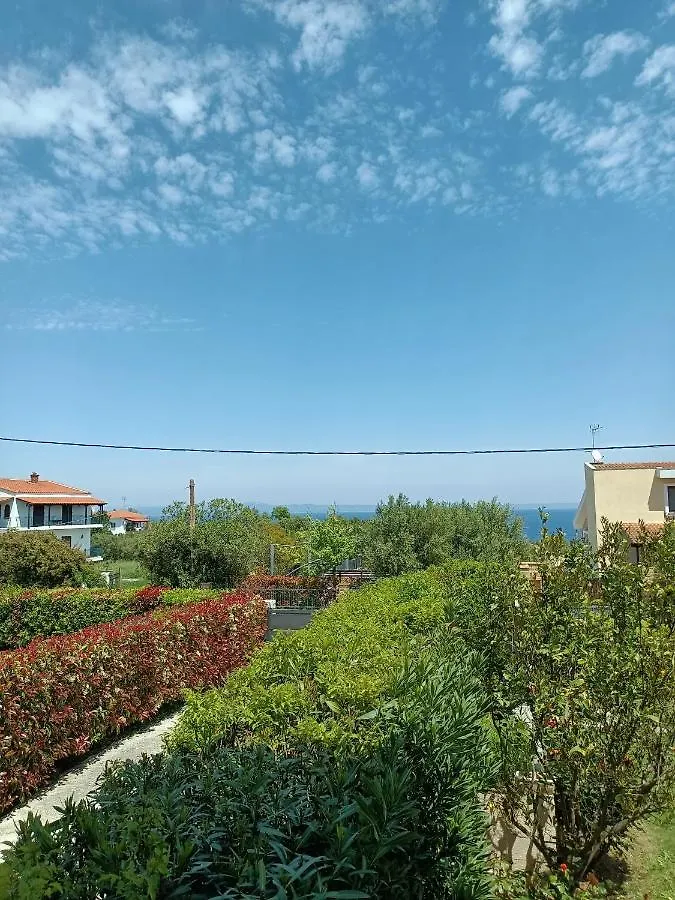 Marios Garden House Apartment Afytos