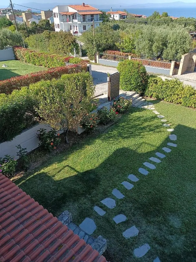 Marios Garden House Apartment Afytos