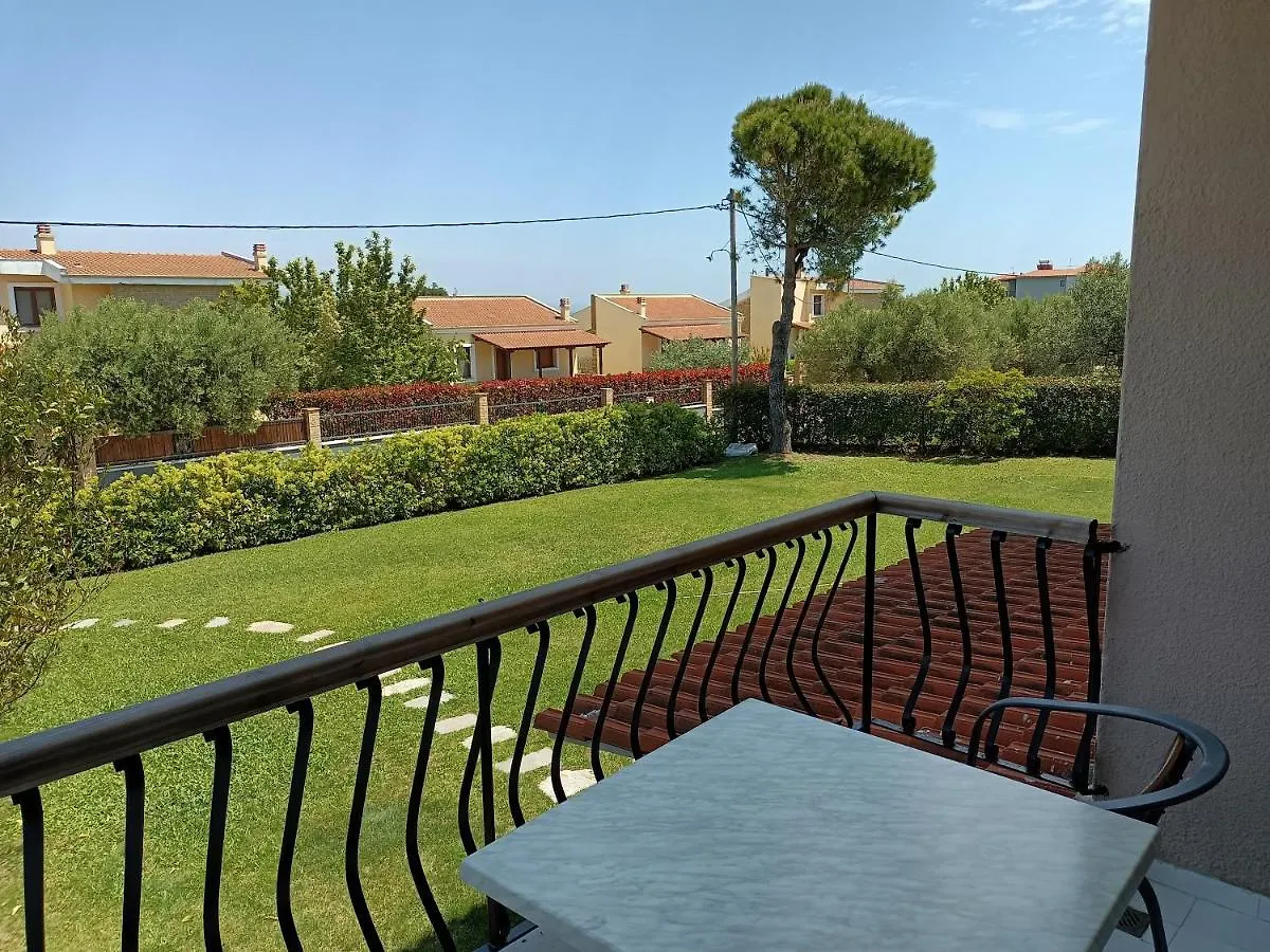 Marios Garden House Apartment Afytos